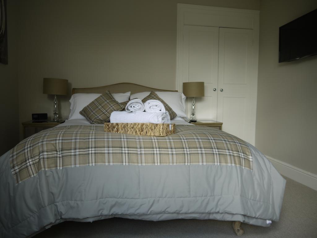 Three Ivy Cross Shaftesbury Quarto foto